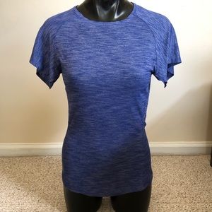 Lululemon &go take off tee size 4